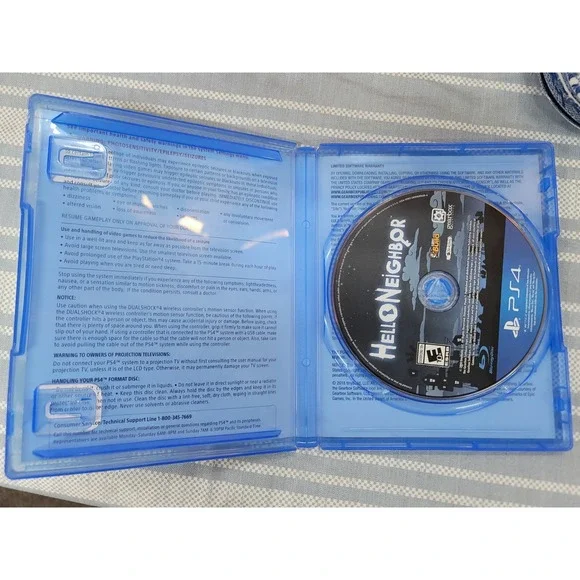 Hello Neighbor (PlayStation 4, 2018) - Picture 3 of 3